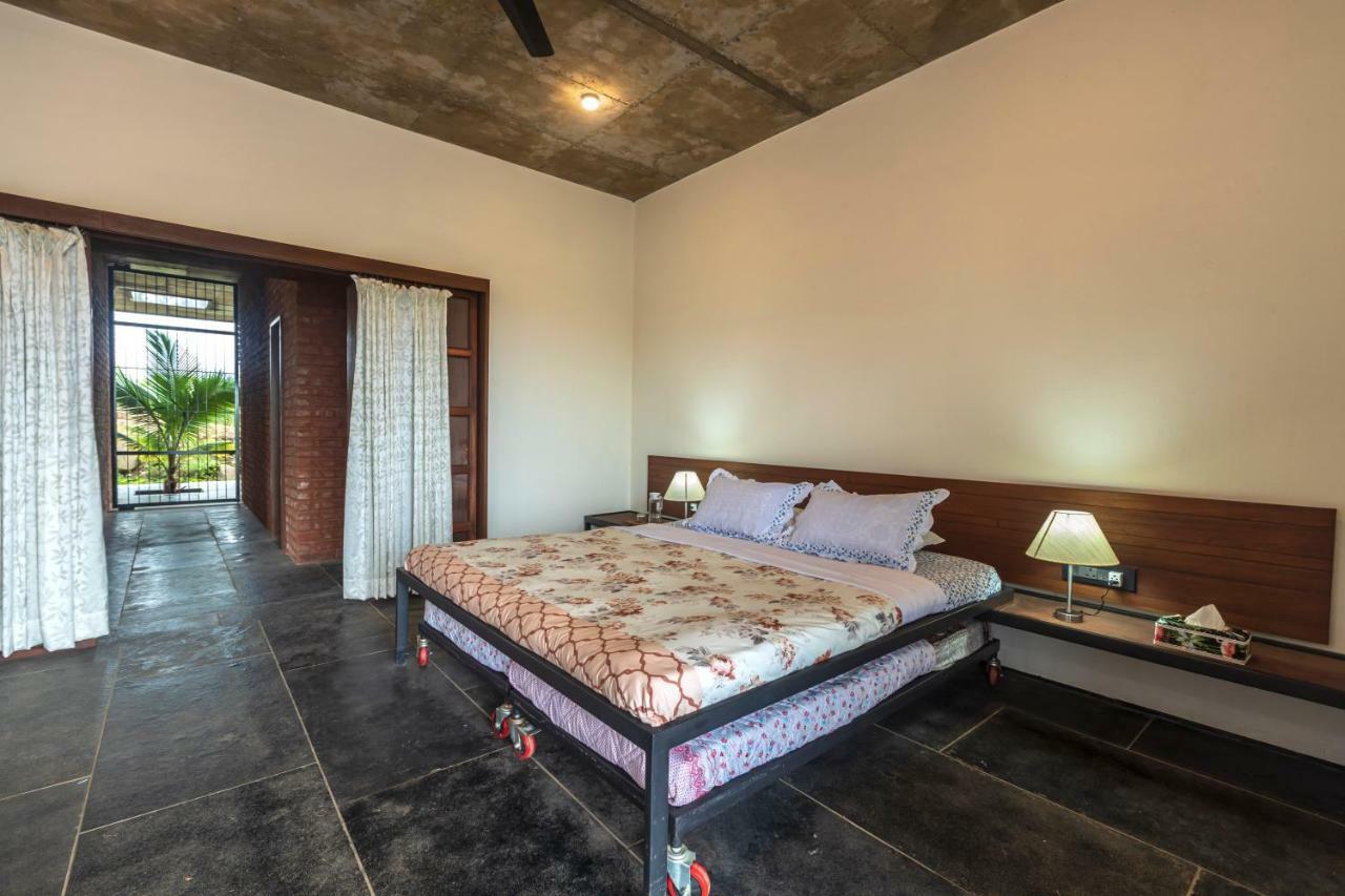 Saffronstays Zen, Igatpuri - Lake-View Villa With Indoor And Outdoor Games Extérieur photo